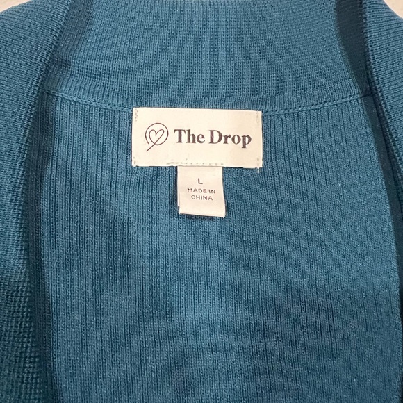 The Drop Button-Front Ribbed Collared Cardigan - Picture 3 of 5